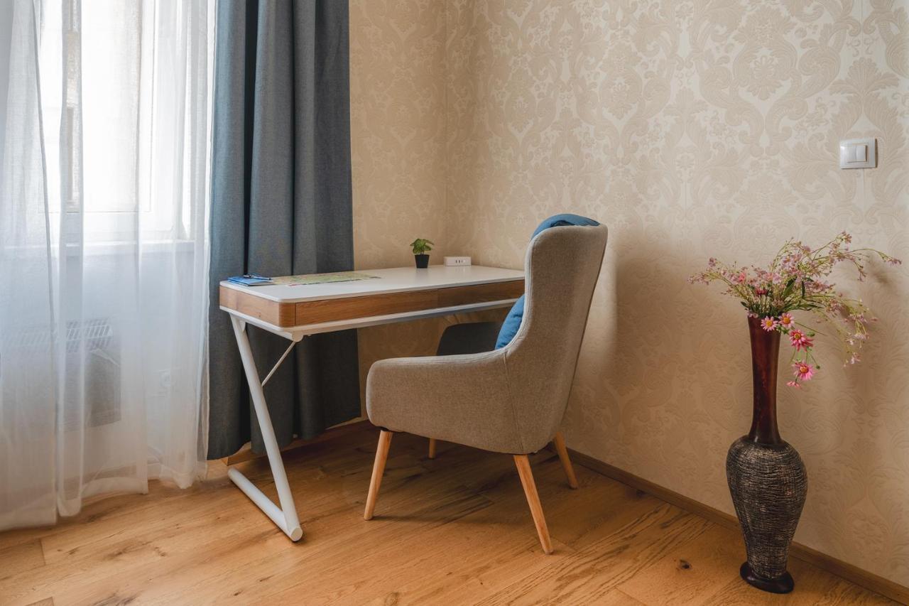 Apartment Amelie Karlsbad Buitenkant foto