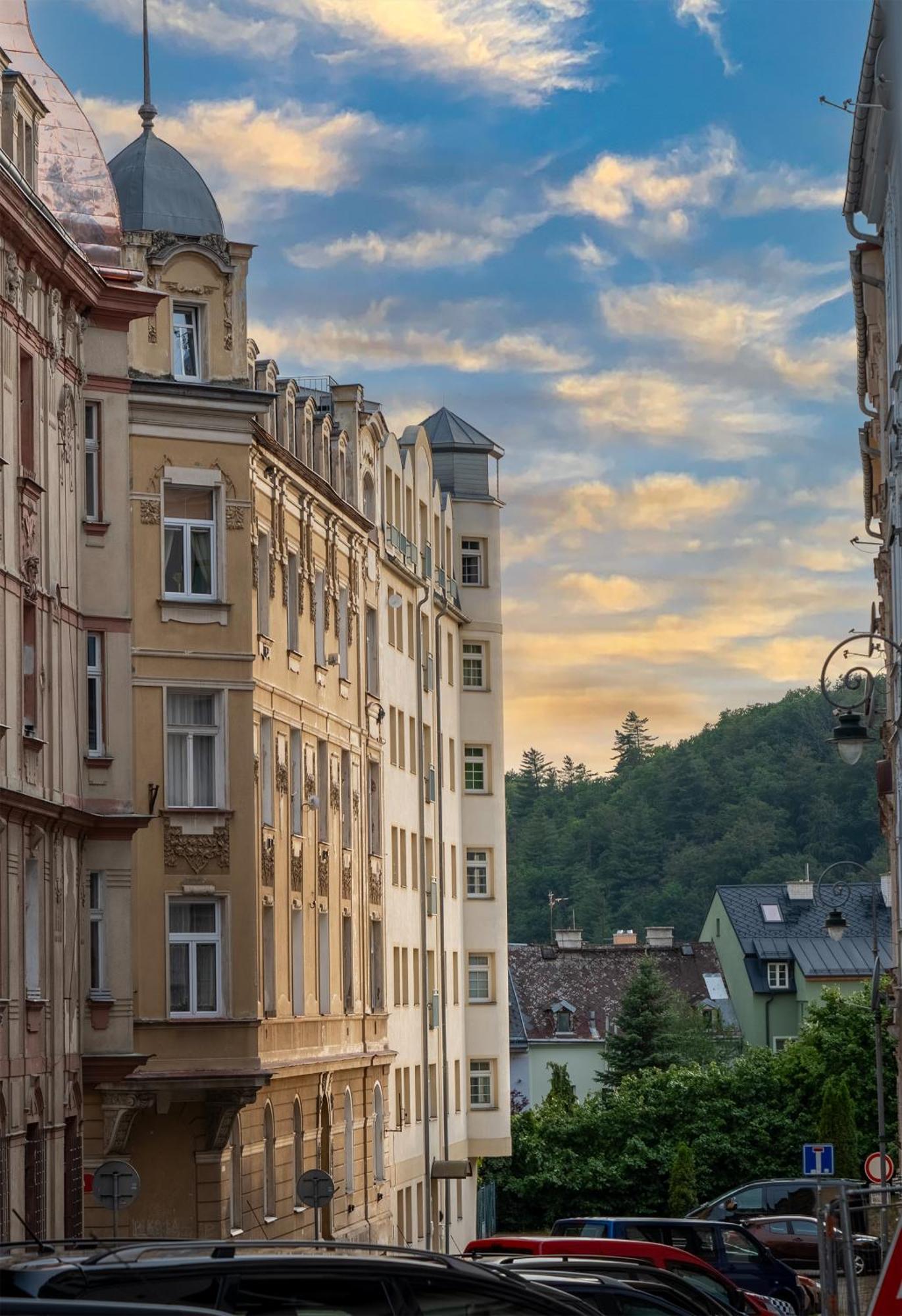 Apartment Amelie Karlsbad Buitenkant foto
